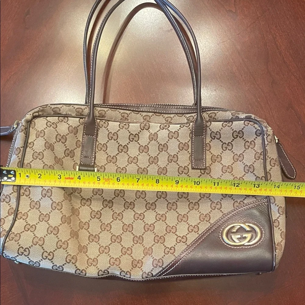 Vintage Gucci Beige and Brown Monogram Shoulder Bag - Picture 14 of 15